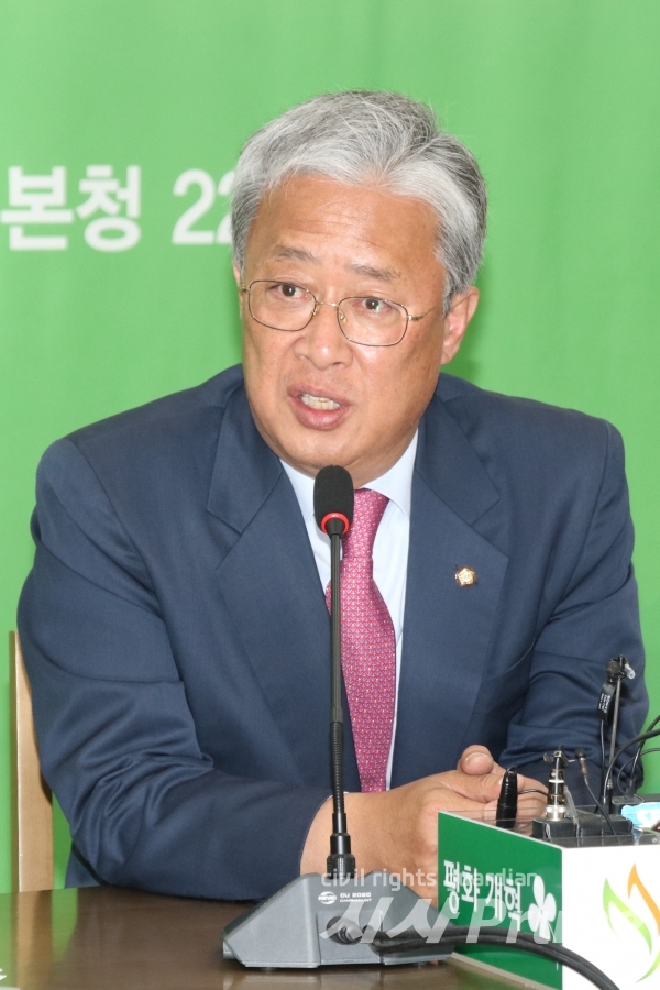 민주평화당 신임 원내대표로 선출된 유성엽 의원. [사진 / 박선진 기자]
