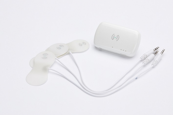 엠프로스에서 7월 출시 예정인 스마트폰 연동 수면 무호흡 및 코골이 관리 시스템 빛밴드(VITBAND).  ⓒ우리종금