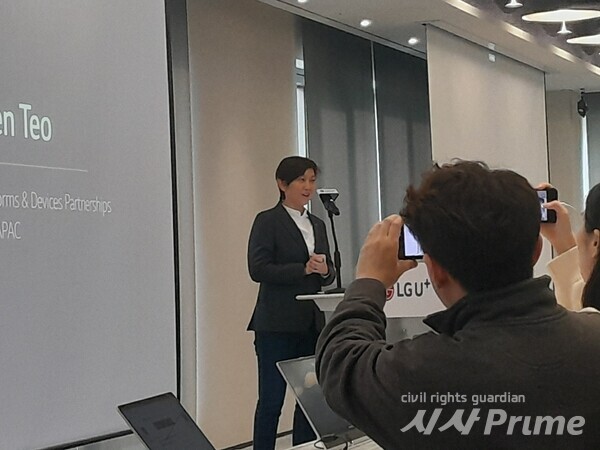 25.11.13. 카렌 티오(Karen Teo) 구글 아시아태평양 플랫폼·디바이스 파트너십 부사장이 발표하고 있다. [사진=고문진 기자]